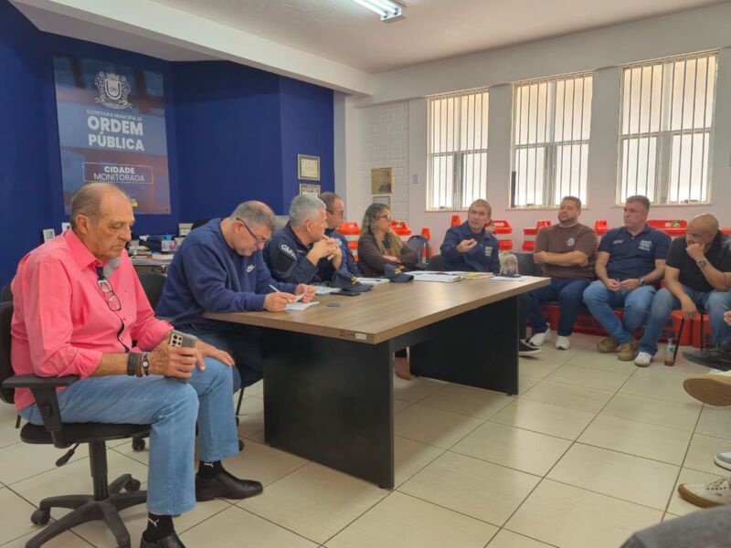 Ordem Pública de Volta Redonda busca conciliação entre moradores e comerciantes da Colina