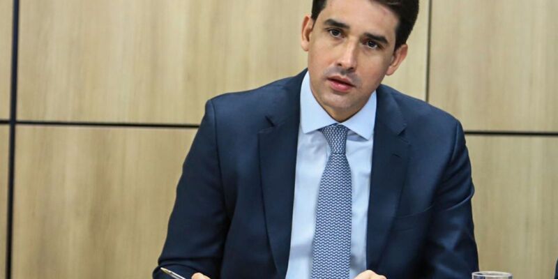 Brasil amenizará efeitos do tarifaço com novos mercados, diz ministro