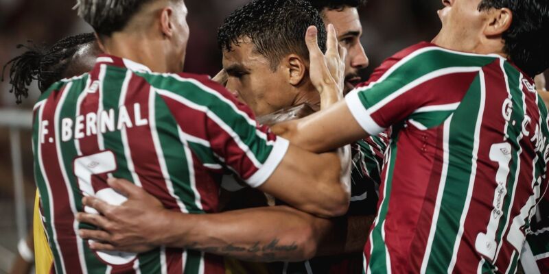 Fluminense quebra jejum de vitórias e vence o Botafogo por 2 a 0