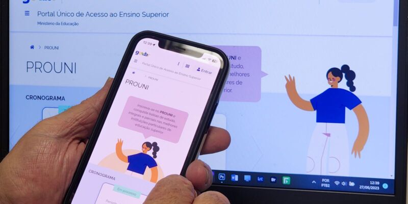 Prouni 2025/2: prazo para comprovar informações termina na sexta-feira