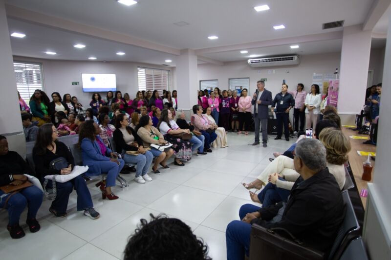 Abertura da Primavera Rosa em Volta Redonda promove conscientização sobre a saúde da mulher