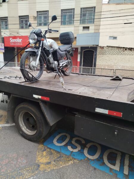 Guarda Municipal de Volta Redonda detém motociclista de 70 anos por embriaguez durante Desfile da Independência