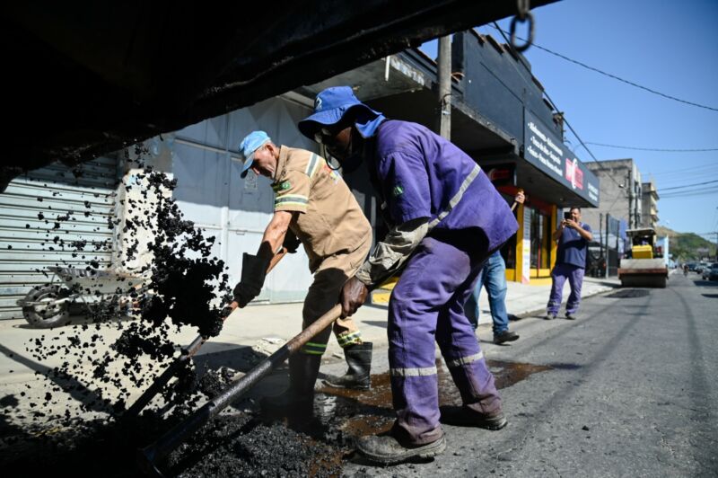 Manutenção Urbana realiza serviços de recomposição asfáltica no Centro – Barra Mansa