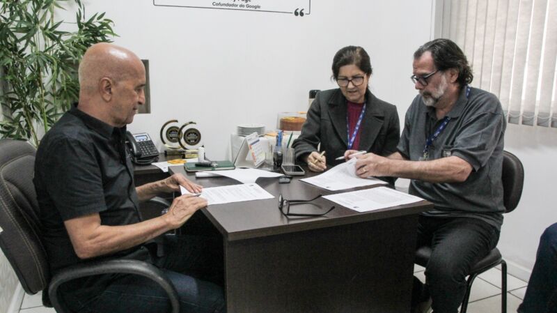 Órgãos da Prefeitura de Volta Redonda firmam parceria para apoiar microempreendedores locais e simplificar a formalização de negócios