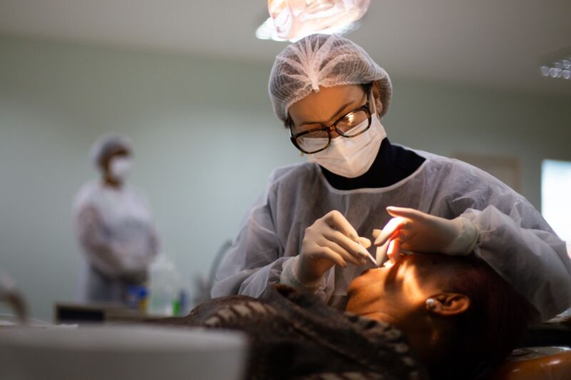 Vigilância Sanitária de Volta Redonda amplia vagas para capacitação em boas práticas em consultório odontológico