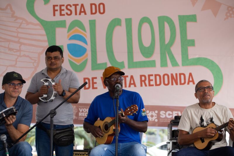 Volta Redonda celebra a Festa do Folclore, destacando a integração e o fortalecimento dos vínculos nos Grupos de Convivência