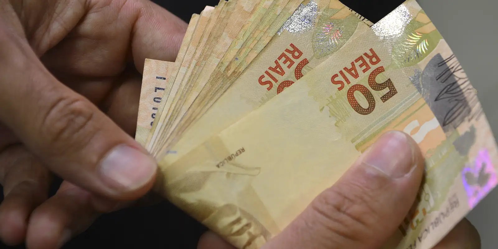 Copom mantém taxa básica de juros em 15% ao ano