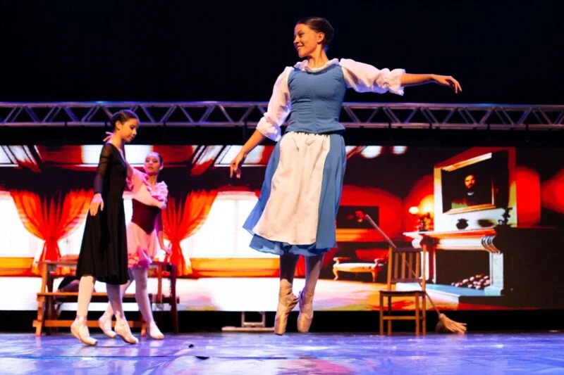 Espetáculo ‘Cinderella’ celebra 20 anos do projeto Ballet Educação, em Volta Redonda