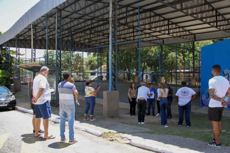 Furlani anuncia reforma da quadra do bairro São Francisco de Assis – Barra Mansa