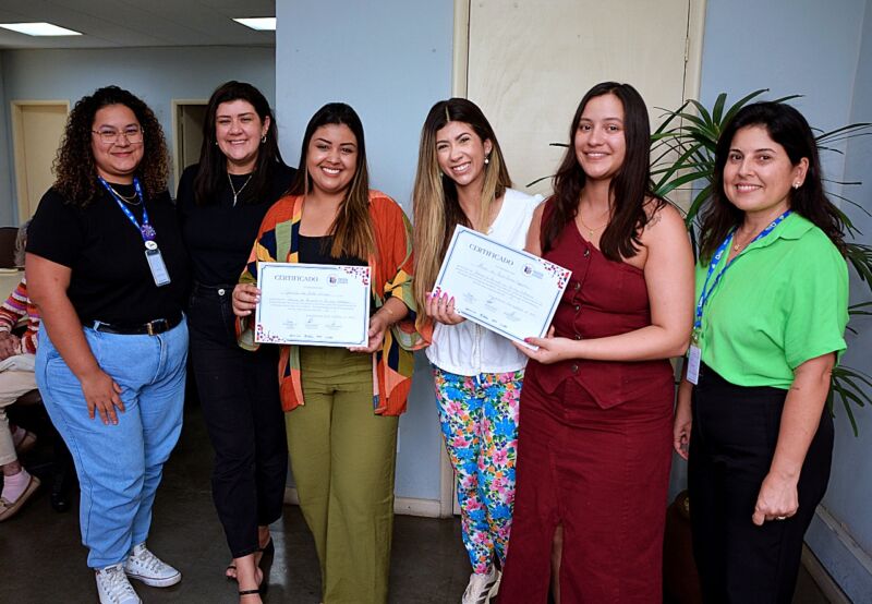 Mais duas Famílias Acolhedoras são diplomadas em Volta Redonda