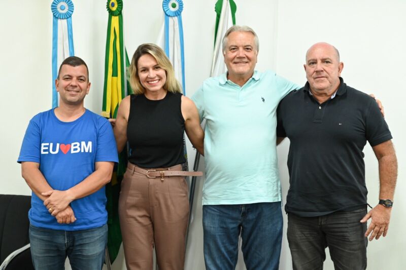Prefeitura de Barra Mansa e Colégio Verbo Divino firmam parceria para formar equipes esportivas – Barra Mansa