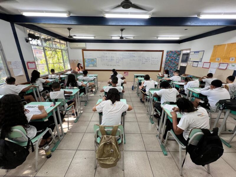 Saeb: 5 mil alunos da rede municipal de Volta Redonda se preparam para prova que avalia o nível da educação básica