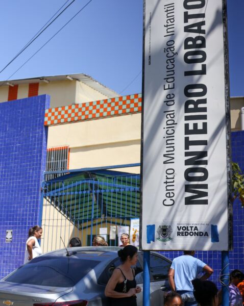 Volta Redonda: Feira da Família Empreendedora, no CMEI Monteiro Lobato, estreita laços entre família, escola e comunidade