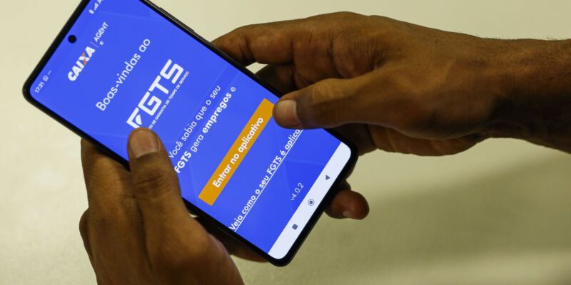 Governo restringe antecipação de saque-aniversário do FGTS