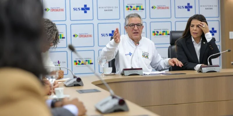 Saúde anuncia compra de 1,8 milhão de doses contra vírus sincicial