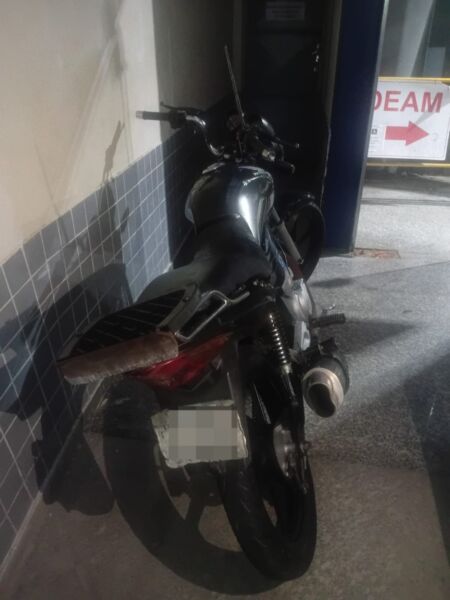 Ação conjunta entre Guarda Municipal e PM resulta na prisão de homem com moto clonada, em Volta Redonda