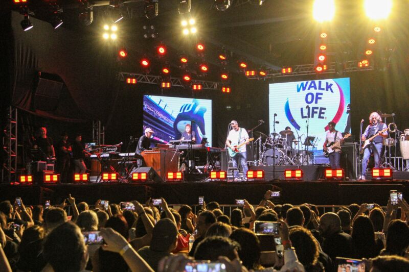 Barra Mansa vive momento histórico com show da banda Dire Straits Legacy – Barra Mansa