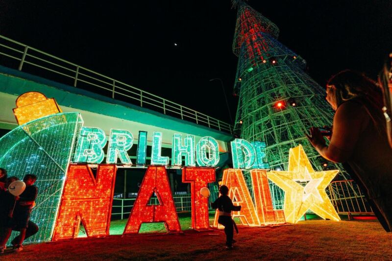 Brilho de Natal segue encantando Barra Mansa com programação diária na Avenida Roosevelt Brasil – Barra Mansa