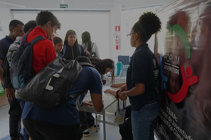 Fórum da Juventude sobre justiça climática reúne jovens para fortalecer políticas públicas em Volta Redonda