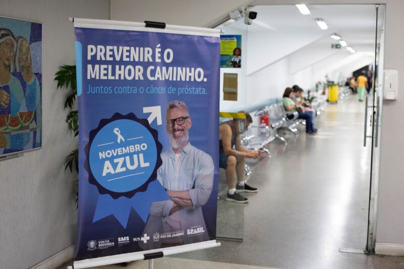 Policlínica da Cidadania, em Volta Redonda, realiza campanha para incentivar cuidados com a saúde do homem