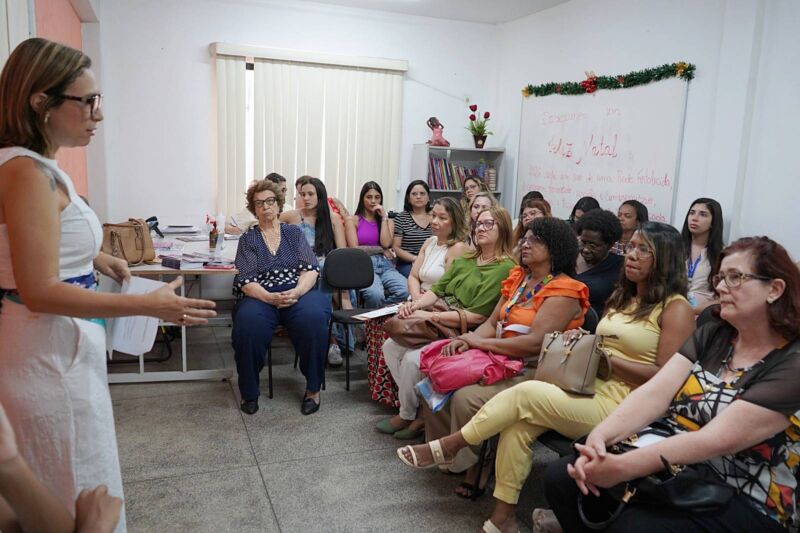 Secretaria da Mulher de Volta Redonda promove ‘Fórum da Rede de Atendimento à Mulher em Situação de Violência’