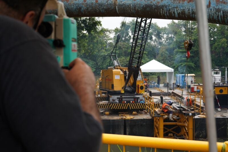 Volta Redonda: tem início a preparação das fundações da nova ponte sobre o Paraíba do Sul