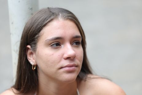 Fabio Rodrigues-Pozzebom/ Agência Brasil Brasília, DF 09/11/2025 - A estudante Clareana Ribeiro, 18 anos, fala com a Agência Brasil de sua expectativa desse primeiro dia de prova do Enem. Foto: Fabio Rodrigues-Pozzebom/ Agência Brasil