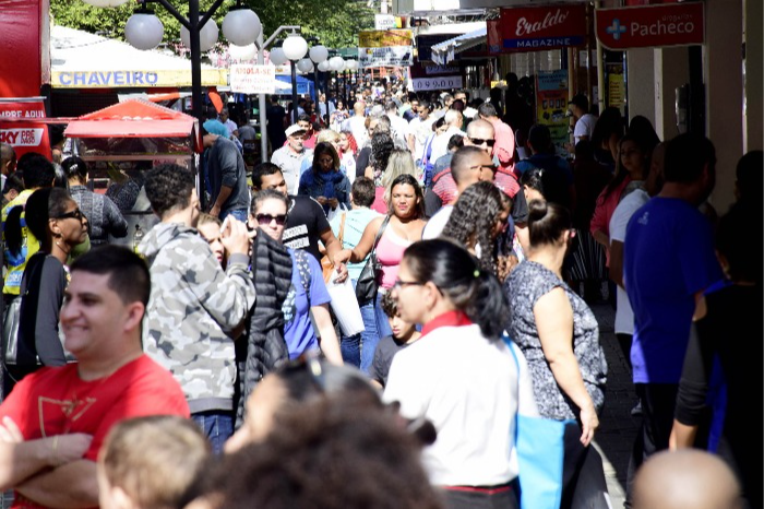 PREFEITURA DE RESENDE INSTITUI “SÁBADO DE COMPRAS” NO CALENDÁRIO OFICIAL DO MUNICÍPIO