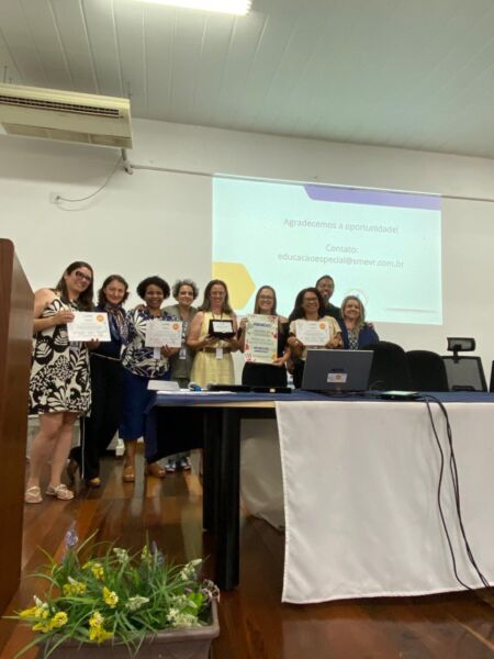 Implementadoras da Educação Especial de Volta Redonda recebem prêmio por Boas Práticas em Educação Inclusiva