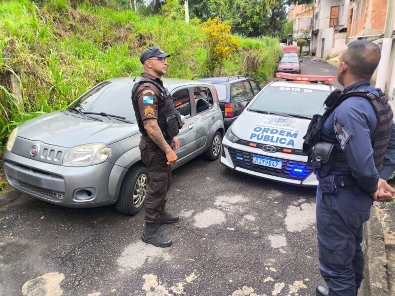 Ordem Pública recupera carro roubado durante assalto a motorista de aplicativo em Volta Redonda