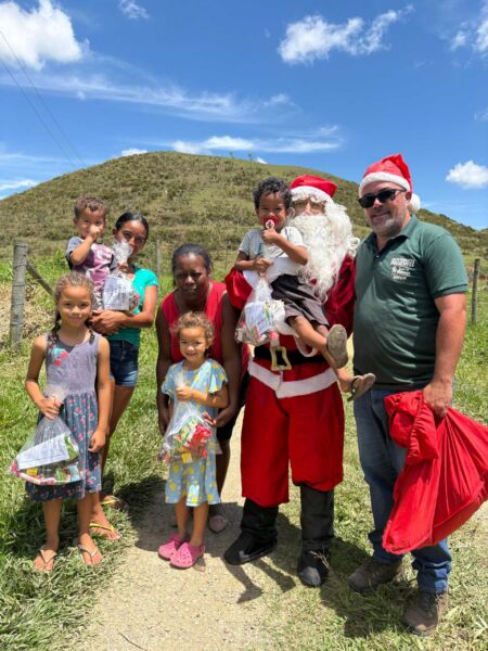Secretaria de Desenvolvimento Rural realiza ação inédita de Natal na zona rural de Barra Mansa – Barra Mansa