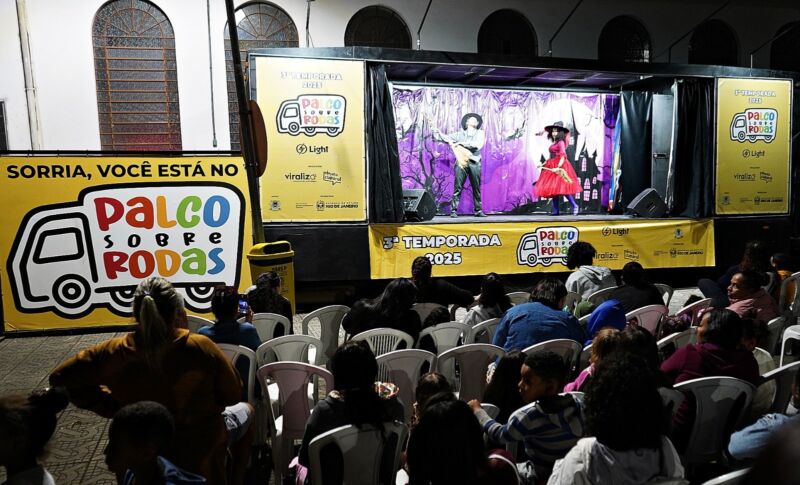 Volta Redonda: Palco Sobre Rodas leva cultura, arte e entretenimento a mais de 35 mil pessoas em 2025