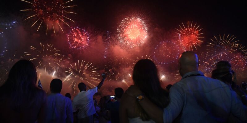 Queima de fogos pode desencadear crise sensorial em autistas