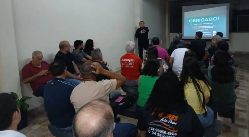 Ordem Pública amplia diálogo com moradores e comerciantes com objetivo de aumentar a segurança em Volta Redonda