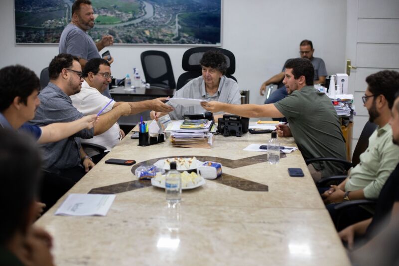 Prefeitura de Volta Redonda vai ofertar capacitação gratuita em tecnologia e indústria 4.0 para jovens de 15 a 29 anos