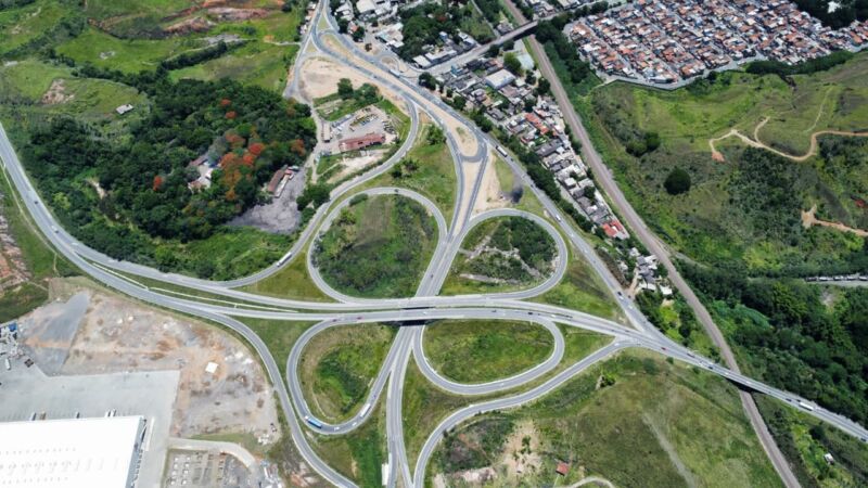 Volta Redonda: Ministro garante a Neto obras na BR-393 e R$ 50 milhões para a Rodovia do Contorno