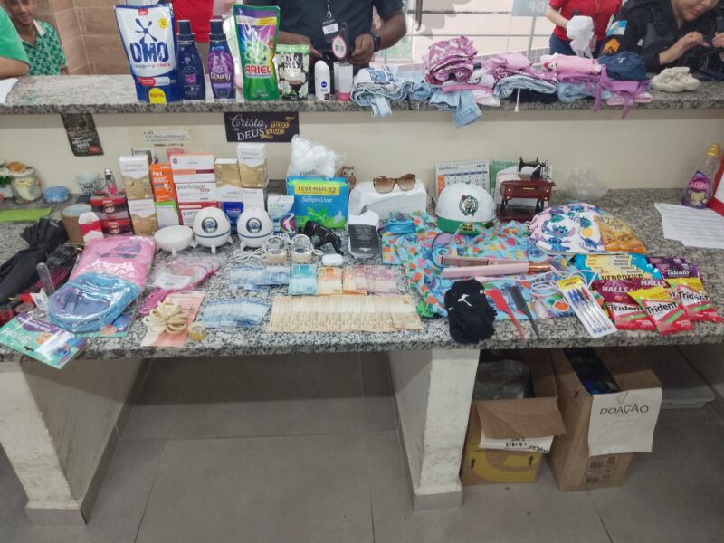 GMVR prende quadrilha especializada em furtos e recupera mais de R$ 3,7 mil em produtos em Volta Redonda