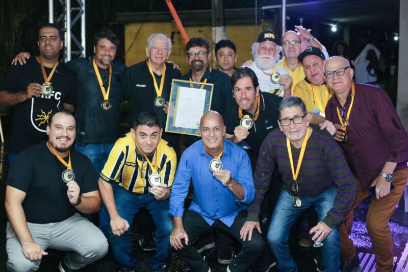 Prefeito Neto participa de comemoração pelos 50 anos do Voltaço
