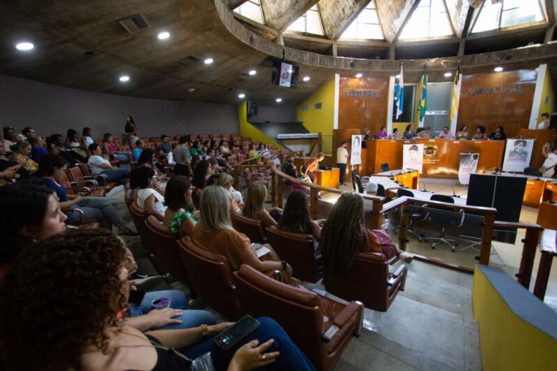 Secretaria de Políticas para Mulheres de Volta Redonda promove debate no Dia da Conquista do Voto Feminino
