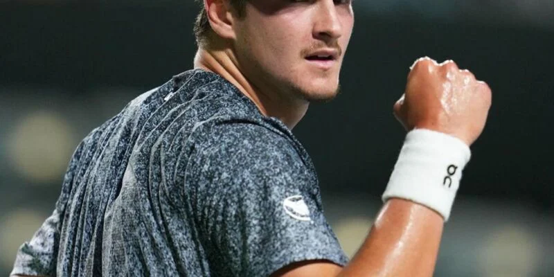 João Fonseca estreia bem e terá Kahachanov pela frente em Indian Wells