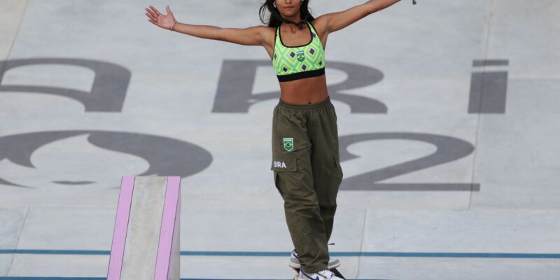 Rayssa Leal avança à final e vai lutar pelo tri no Mundial de skate