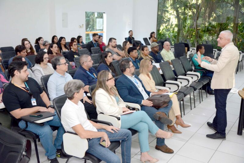 Barra Mansa investe na qualificação dos servidores e promove curso sobre processos licitatórios – Barra Mansa