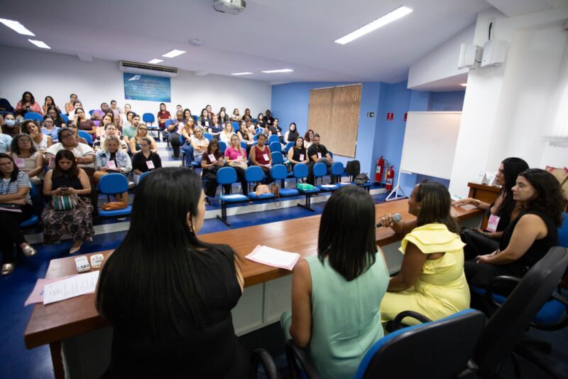 Prefeitura de Volta Redonda promove workshop ‘Cuidado da Mulher’ no Dia Mundial de Combate ao Câncer