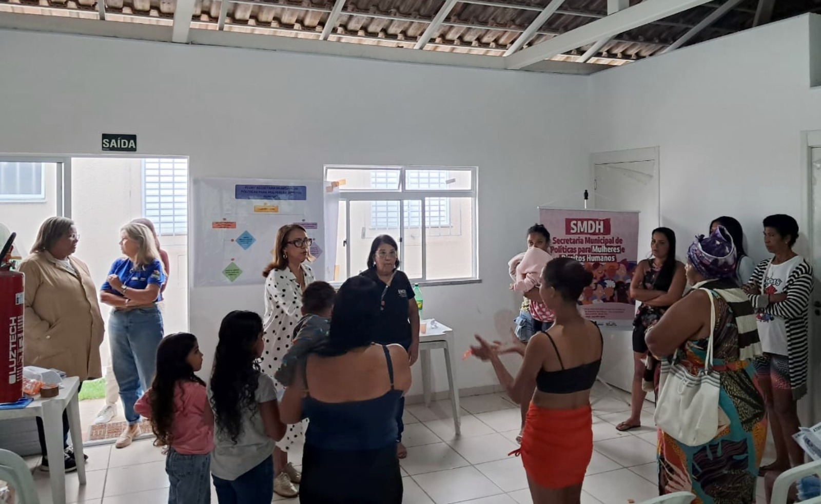 Prefeitura de Volta Redonda apresenta rede de atendimento e acolhimento às mulheres do Residencial Therezinha Gonçalves