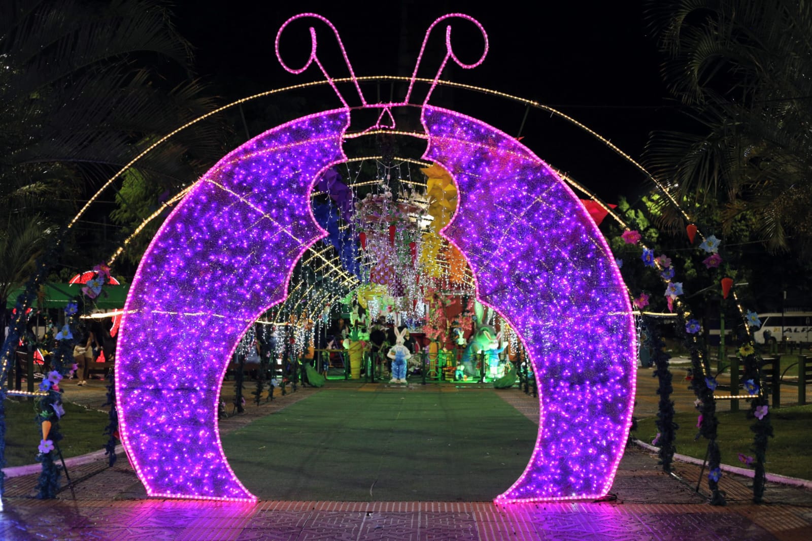 Toca do Coelho distribui cerca de 18 mil ovos e leva Páscoa solidária a milhares de famílias em Volta Redonda