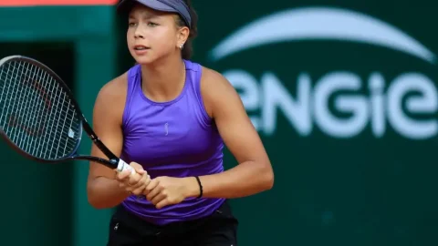 Eduarda Gomes é campeã do Roland Garros Júnior