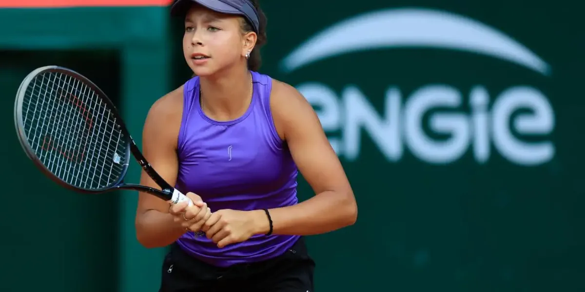 Eduarda Gomes é campeã do Roland Garros Júnior