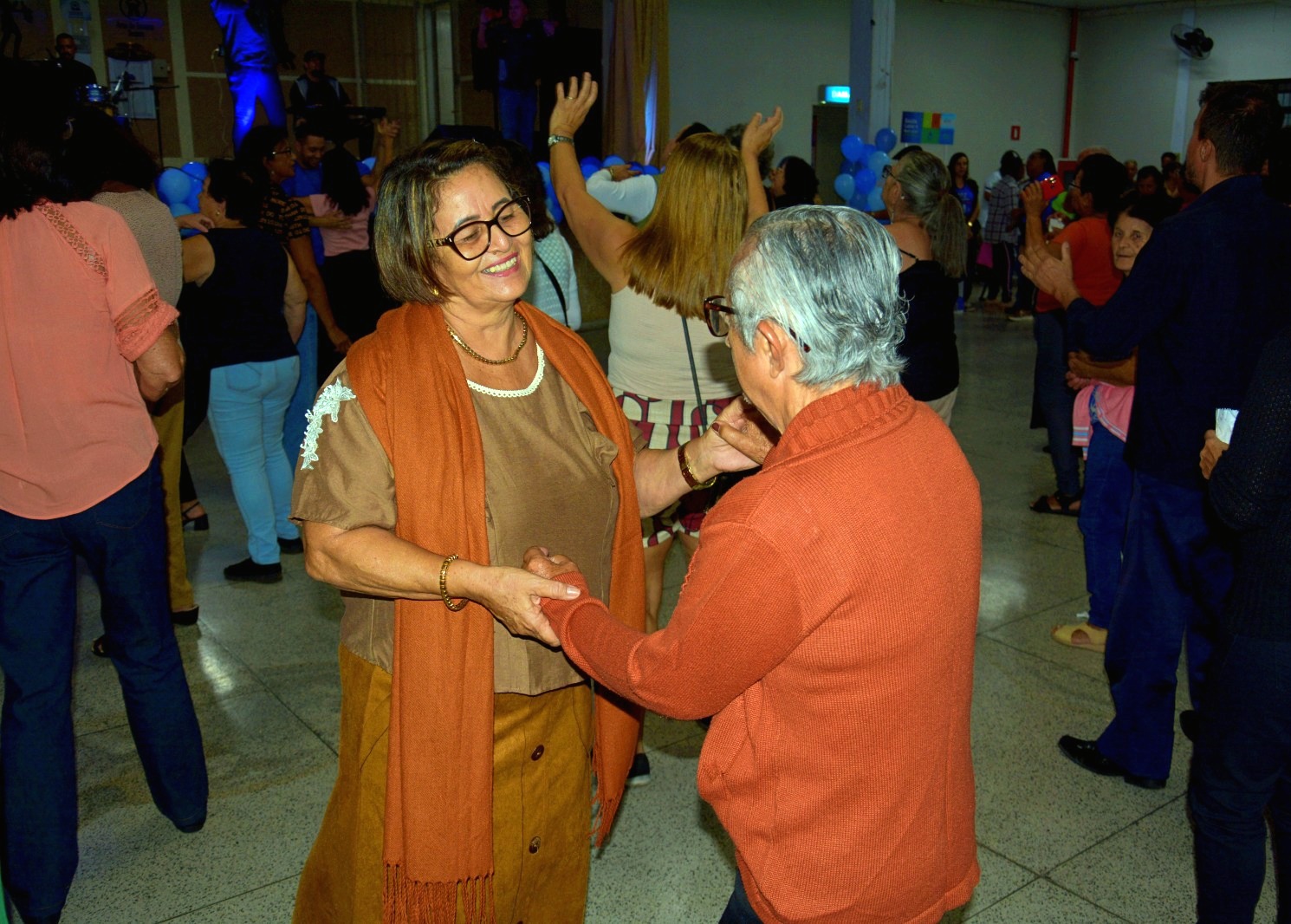Baile da Melhor Idade da Assistência Social de Volta Redonda celebra os 53 anos da AAP-VR