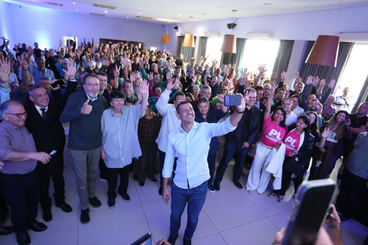 Prefeito Neto recebe presidente da Alerj e deputados para visita a obras estratégicas em Volta Redonda