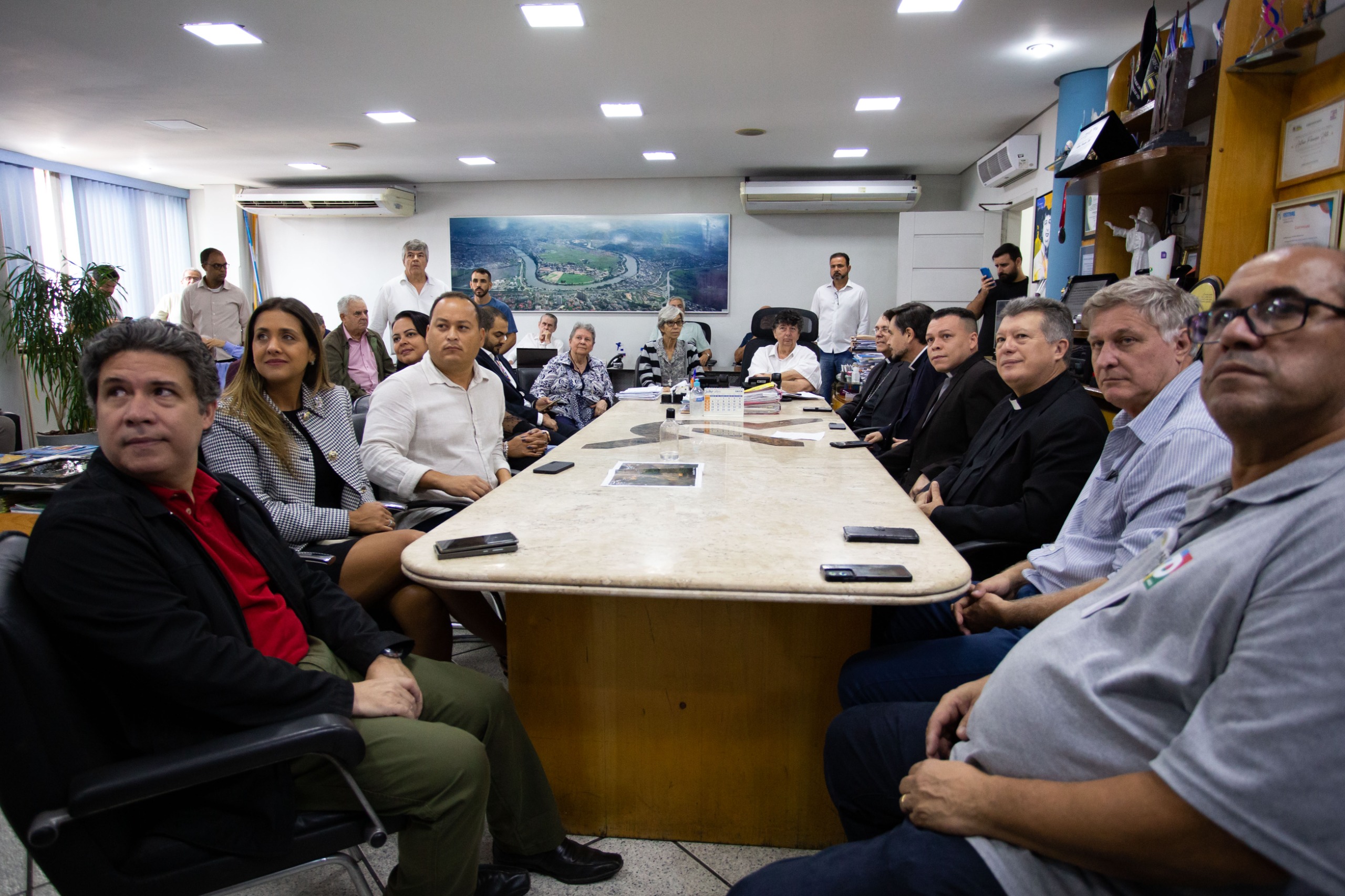 Prefeitura de Volta Redonda anuncia construção de mais de mil moradias em adesão à Campanha da Fraternidade 2026